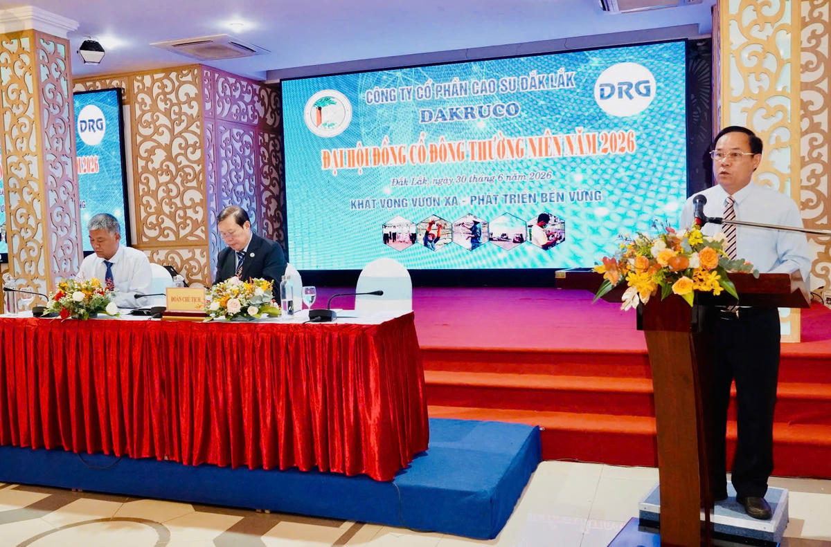 Ông Nguyễn Minh Tổng Giám đốc Dakruco phát biểu.