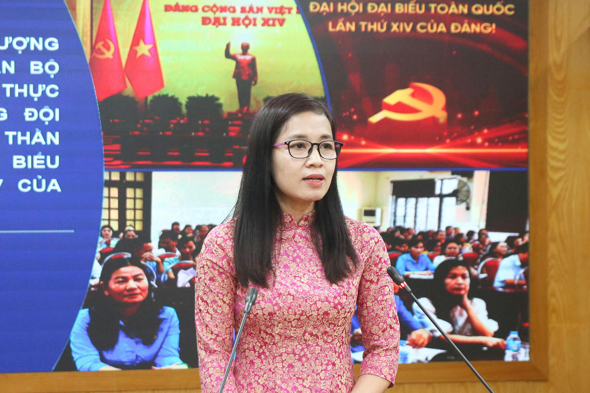 Xây dựng đội ngũ báo cáo viên thực sự là chiến sĩ xung kích trên mặt trận tư tưởng của Đảng