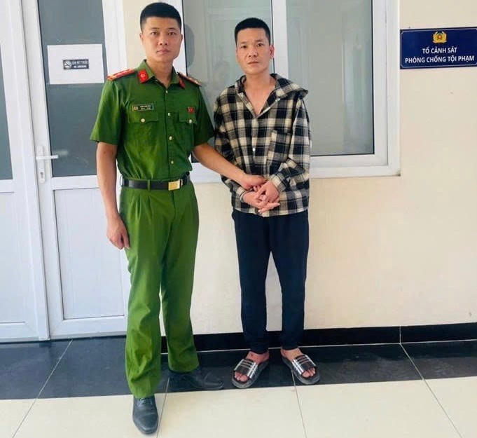 Đối tượng Vương Văn Điệp tại cơ quan công an.