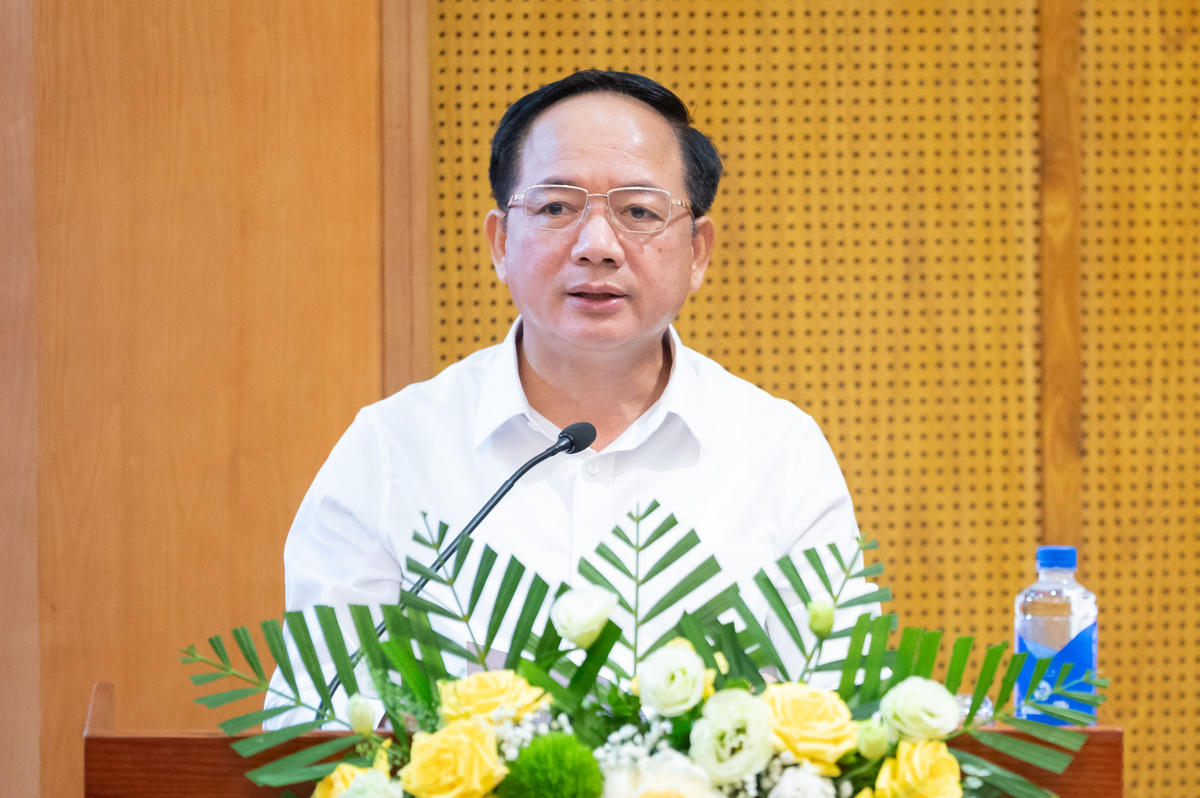 Trưởng Ban Tuyên giáo và Dân vận Trung ương Trịnh Văn Quyết phát biểu chỉ đạo tại Hội nghị. Ảnh: Phạm Thắng