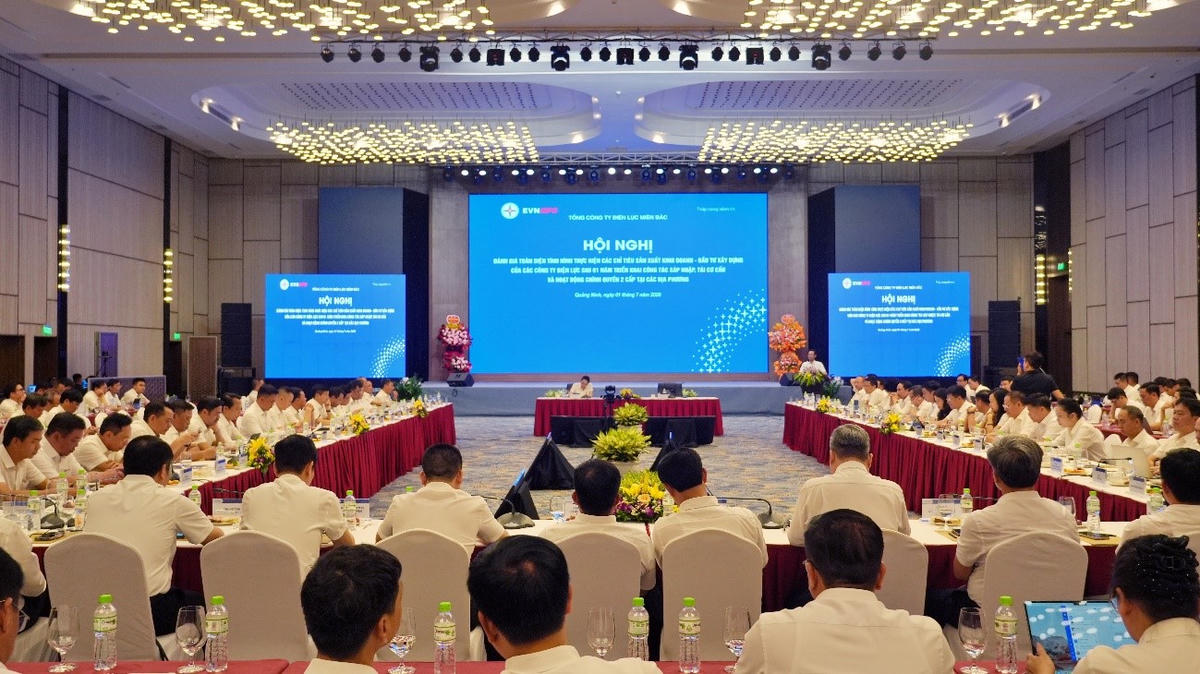 EVNNPC đánh giá toàn diện hiệu quả mô hình tổ chức sau sắp xếp, tạo nền tảng nâng cao năng lực quản trị, tối ưu nguồn lực và đáp ứng yêu cầu phát triển trong giai đoạn mới