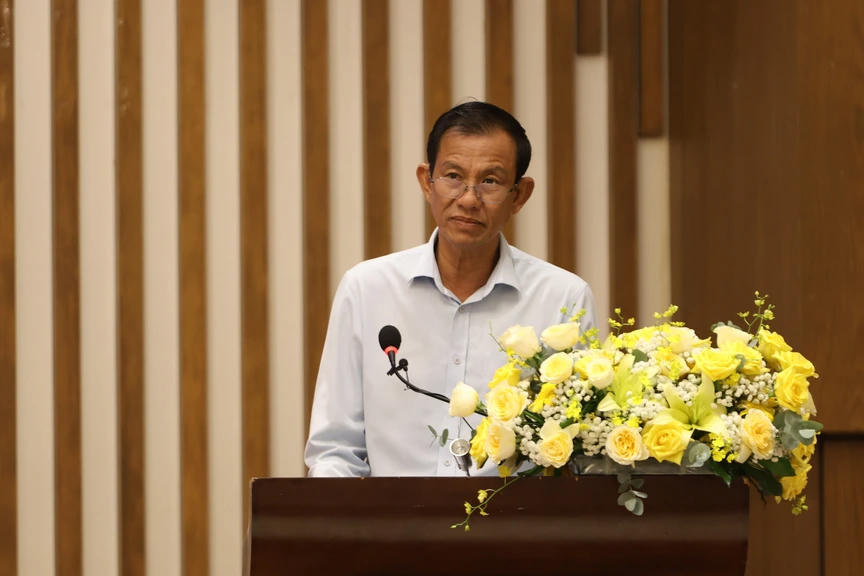Ông Đặng Văn Chính - Phó Chủ tịch Thường trực UBND tỉnh Vĩnh Long phát biểu tại hội thảo. Ảnh: HT
