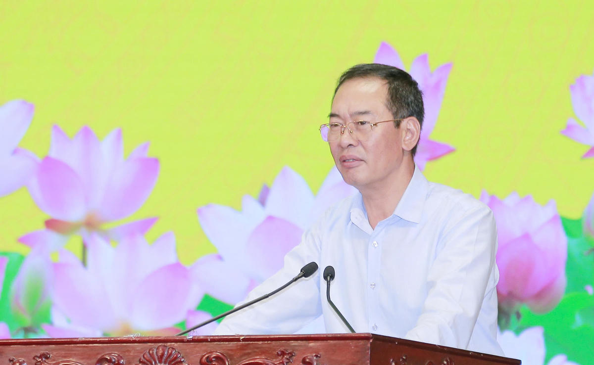 Ông Trịnh Tuấn Sinh, Phó Bí thư tỉnh ủy, Chủ tịch Ủy ban MTTQ tỉnh Thanh Hóa phát biểu kết luận hội nghị.