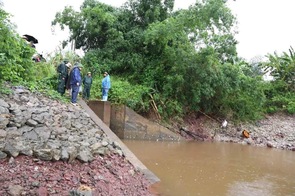 Quảng Ninh: Bảo đảm an toàn tính mạng và tài sản nhân dân trước bão số 1