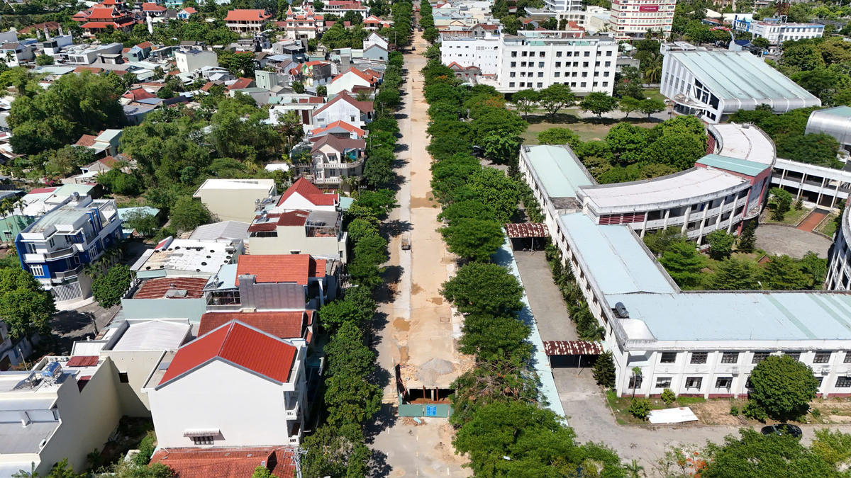 Một góc trên cao Dự án tuyến mương ngầm thoát nước. Ảnh: NT.