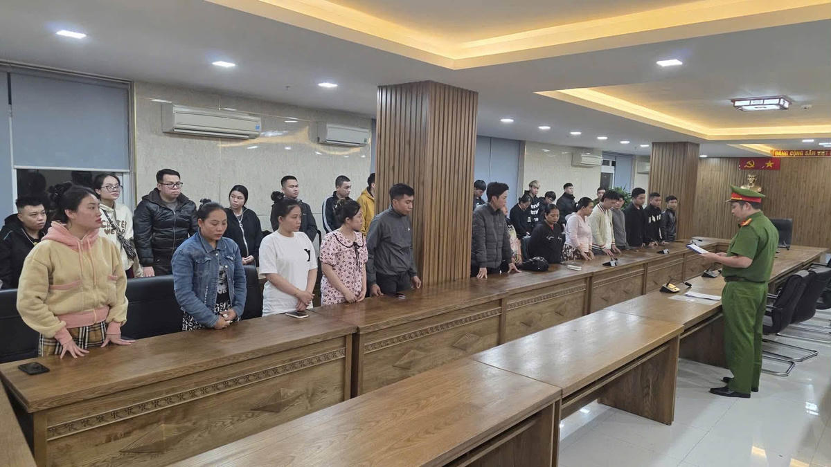 Các đối tượng tại cơ quan điều tra. Ảnh: CA Đà Nẵng.