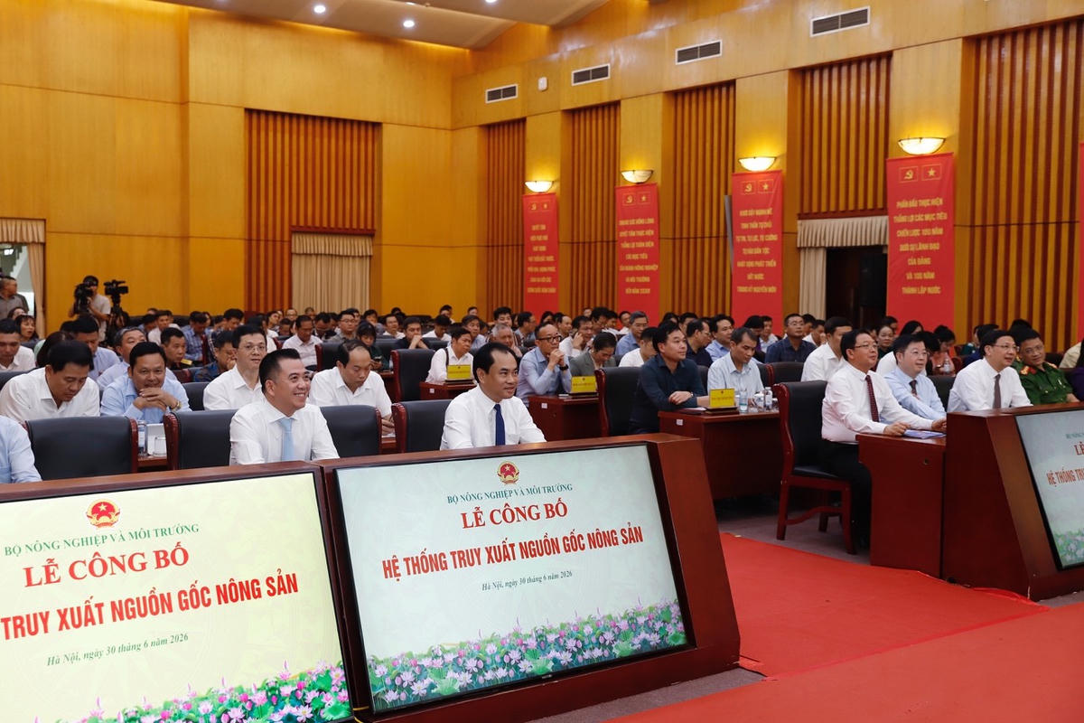 Các đại biểu tham dự lễ công bố Hệ thống truy xuất nguồn gốc nông sản, chính thức đưa hệ thống vào vận hành trên phạm vi toàn quốc. Ảnh: Khương Trung.