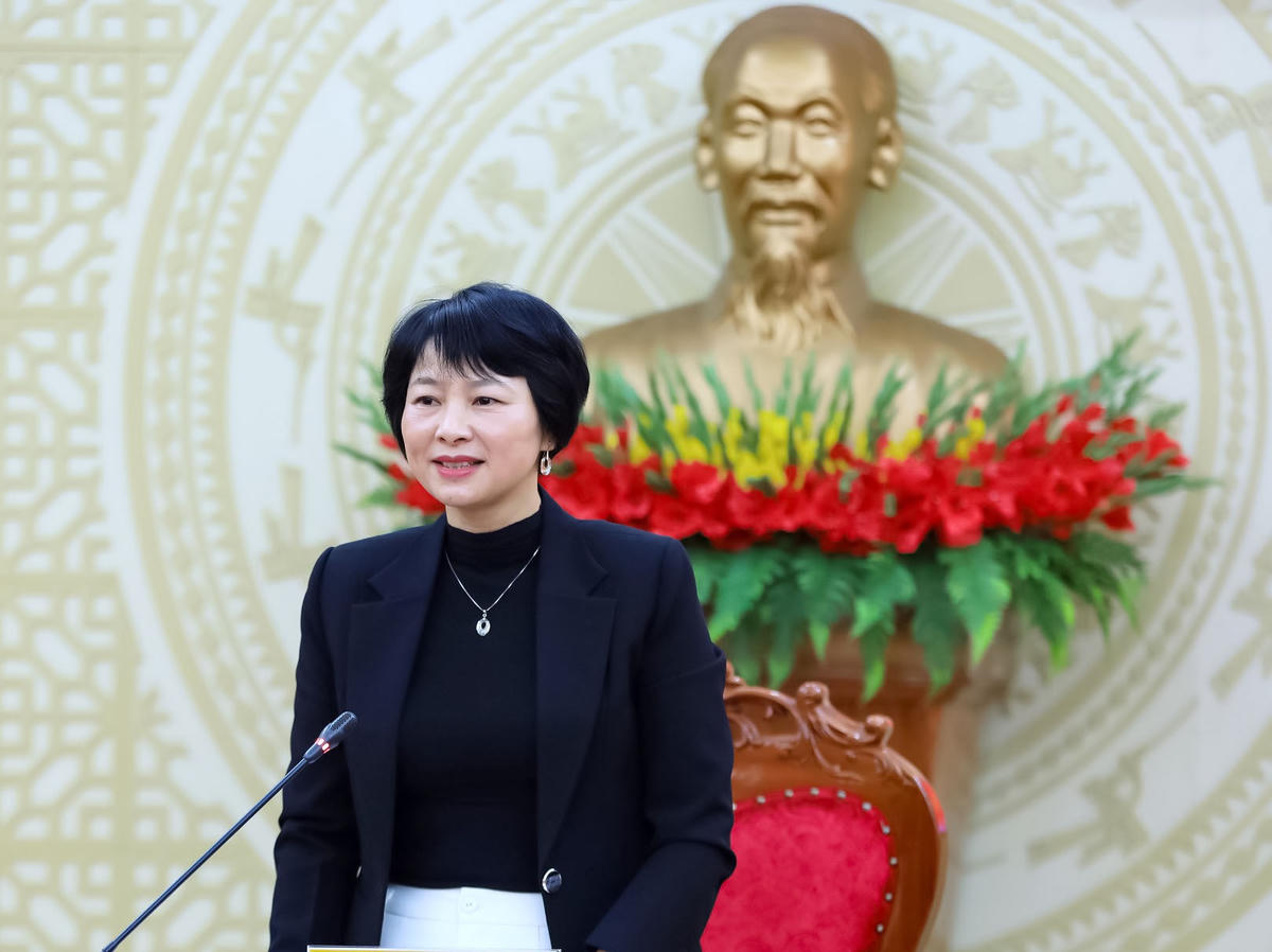 Bà Phạm Thị Phúc, Phó Bí thư Tỉnh ủy, Chủ tịch Ủy ban MTTQ Việt Nam tỉnh Lâm Đồng, phát biểu tại hội nghị.