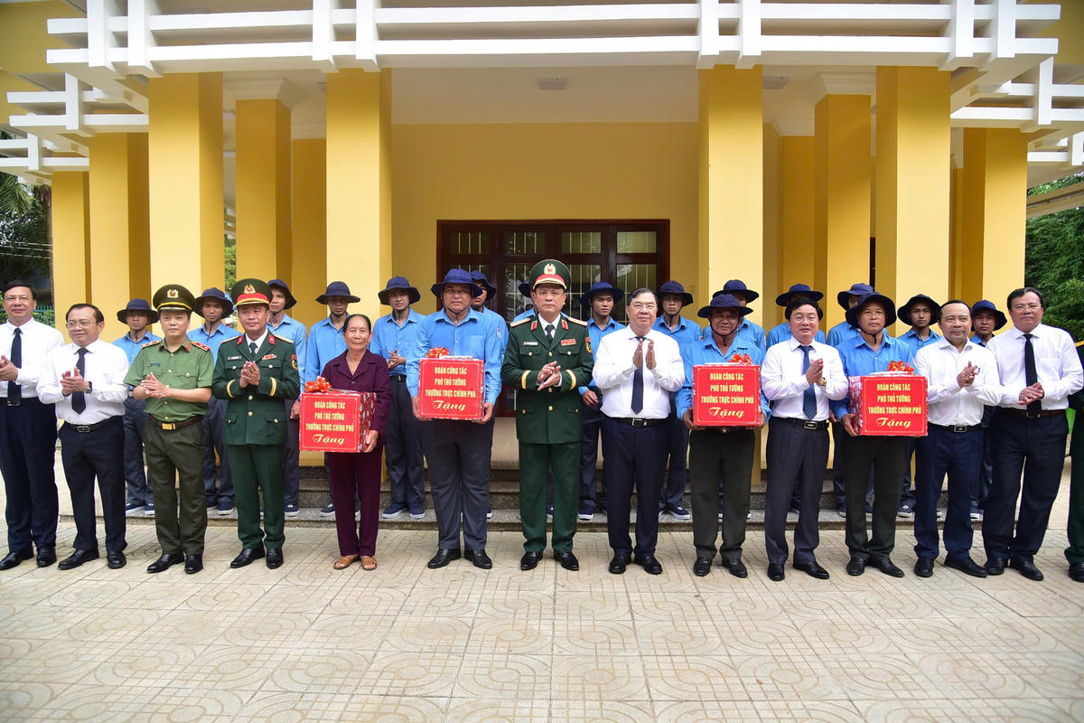 Tây Ninh: Tổ chức lễ viếng, truy điệu và an táng 173 hài cốt liệt sĩ hy sinh tại Campuchia