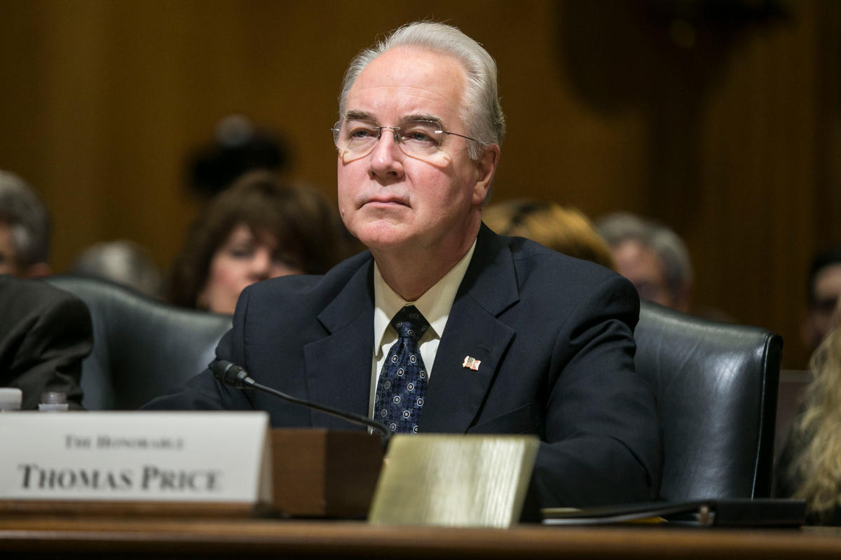 TS. Tom Price, cựu Bộ trưởng Y tế và Dịch vụ Nhân sinh Hoa Kỳ kêu gọi các nhà lập pháp cần ưu tiên mục tiêu giảm tác hại thuốc lá trong chính sách. Nguồn: fitsnews.com.