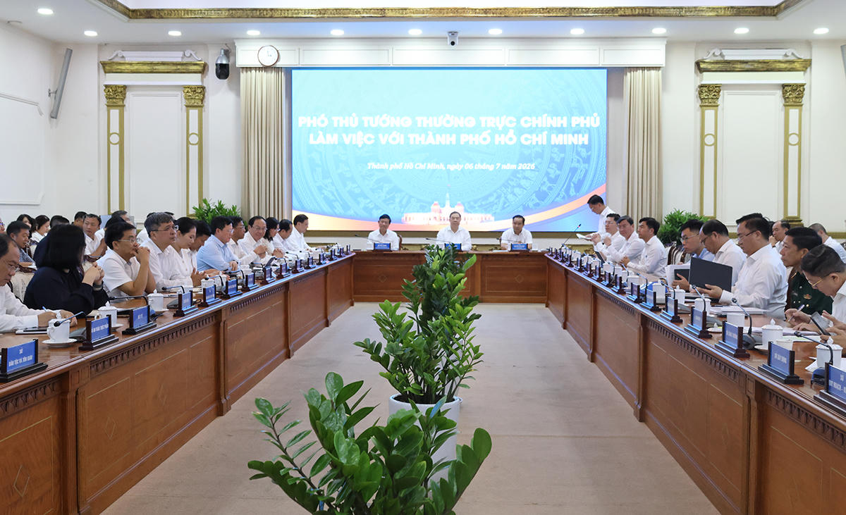 Quang cảnh buổi làm việc. Ảnh: H.L