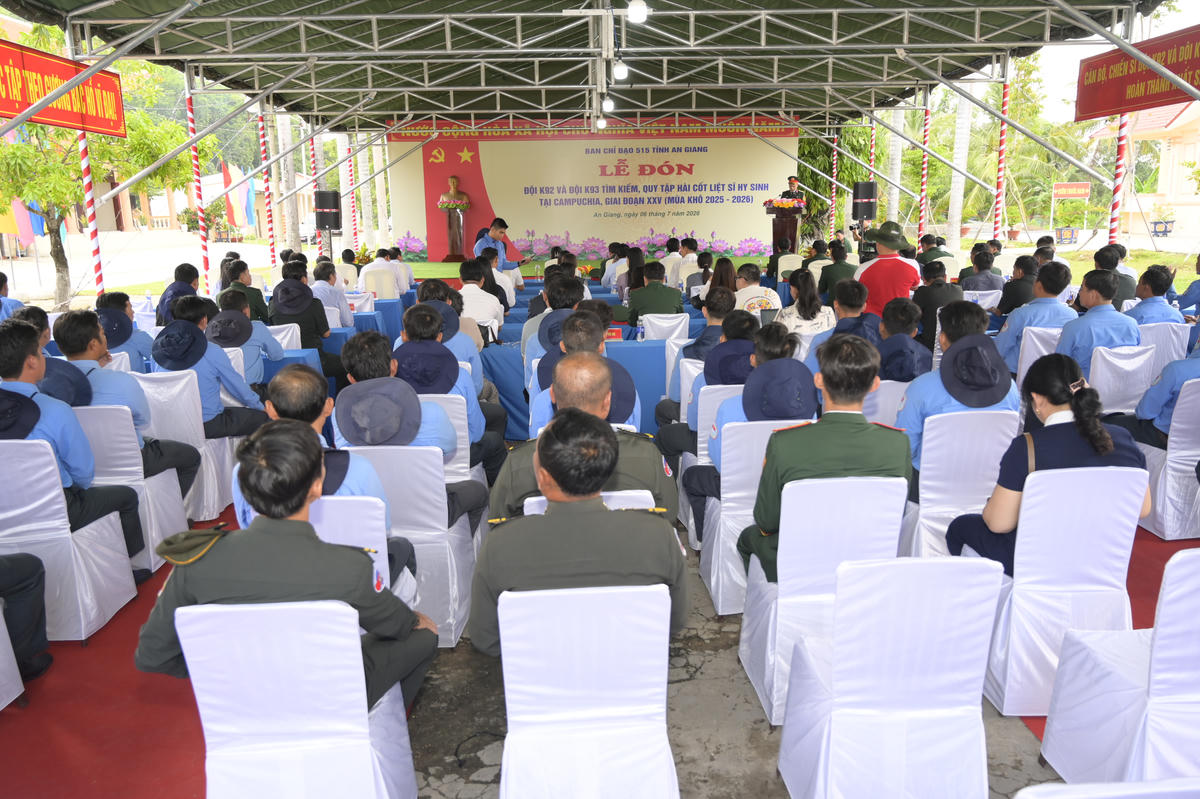 Tại doanh trại Đội K92, Ban Chỉ đạo 515 tỉnh An Giang long trọng tổ chức Lễ đón Đội K92 và Đội K93 hoàn thành nhiệm vụ tìm kiếm, quy tập hài cốt liệt sĩ quân tình nguyện và chuyên gia Việt Nam hy sinh tại Campuchia, giai đoạn XXV (mùa khô 2025-2026).