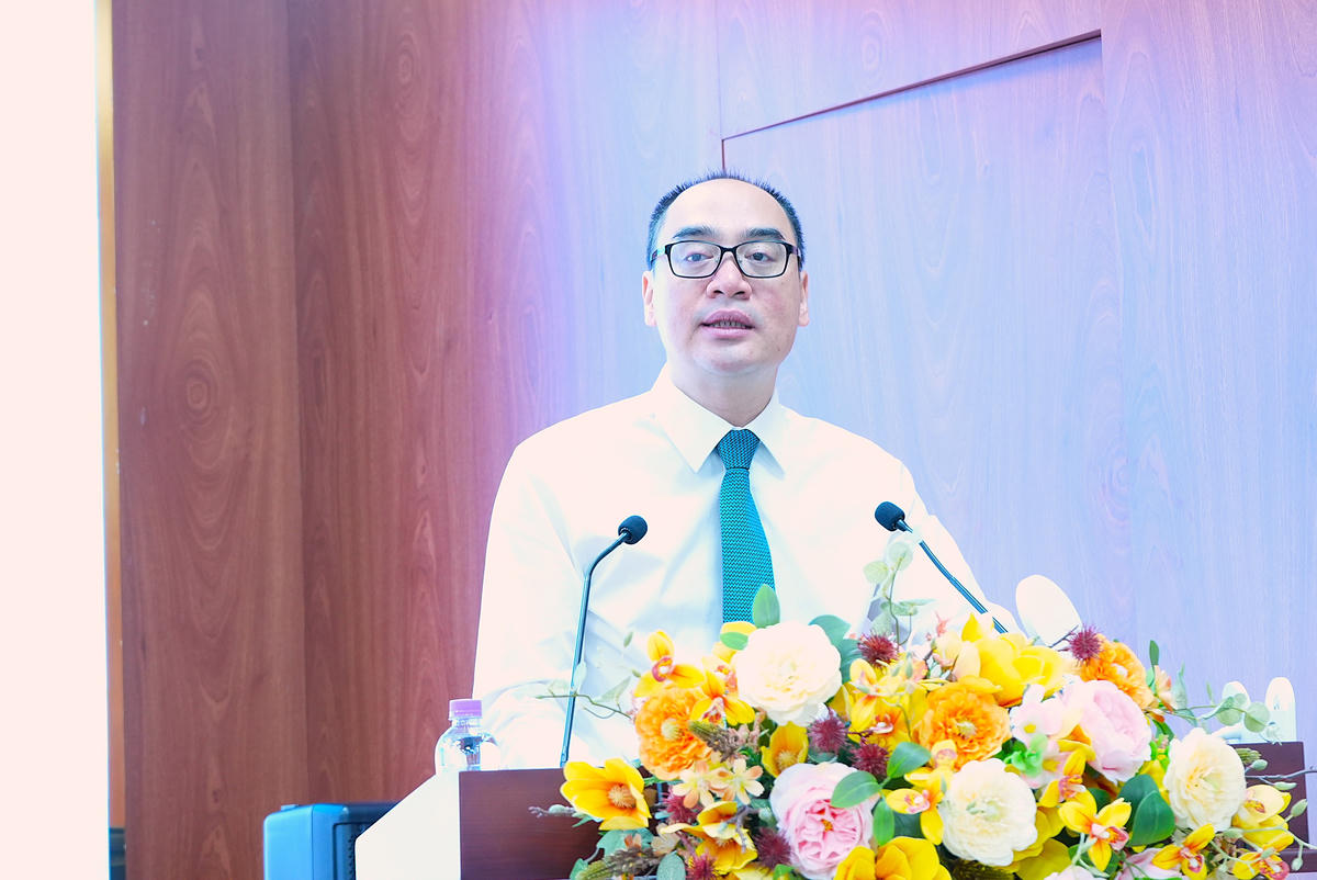 Phó Tổng kiểm toán Bùi Quốc Dũng phát biểu khai mạc tọa đàm