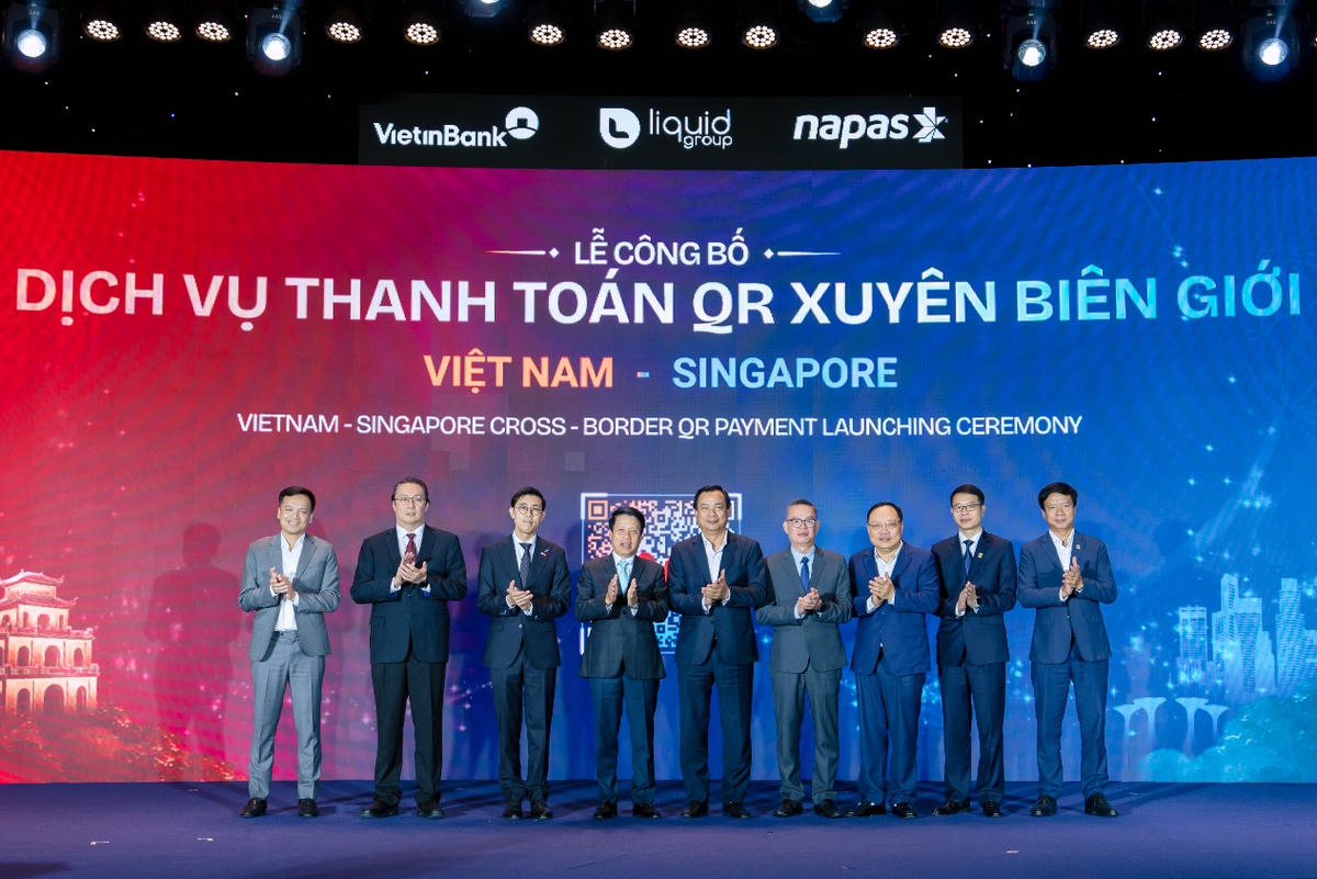 Chính thức ra mắt dịch vụ thanh toán mã QR giữa Việt Nam và Singapore