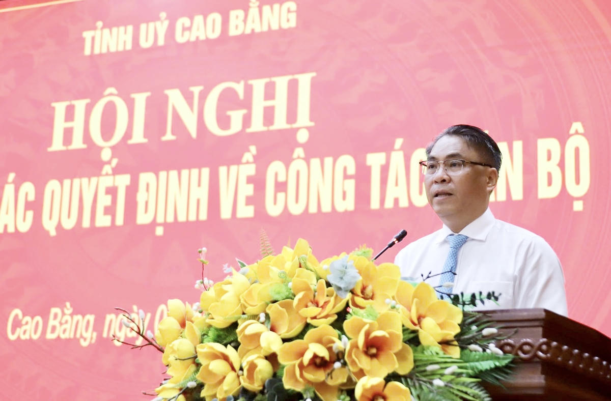 Ông Phan Thăng An - Bí thư Tỉnh ủy Cao Bằng phát biểu tại hội nghị. 