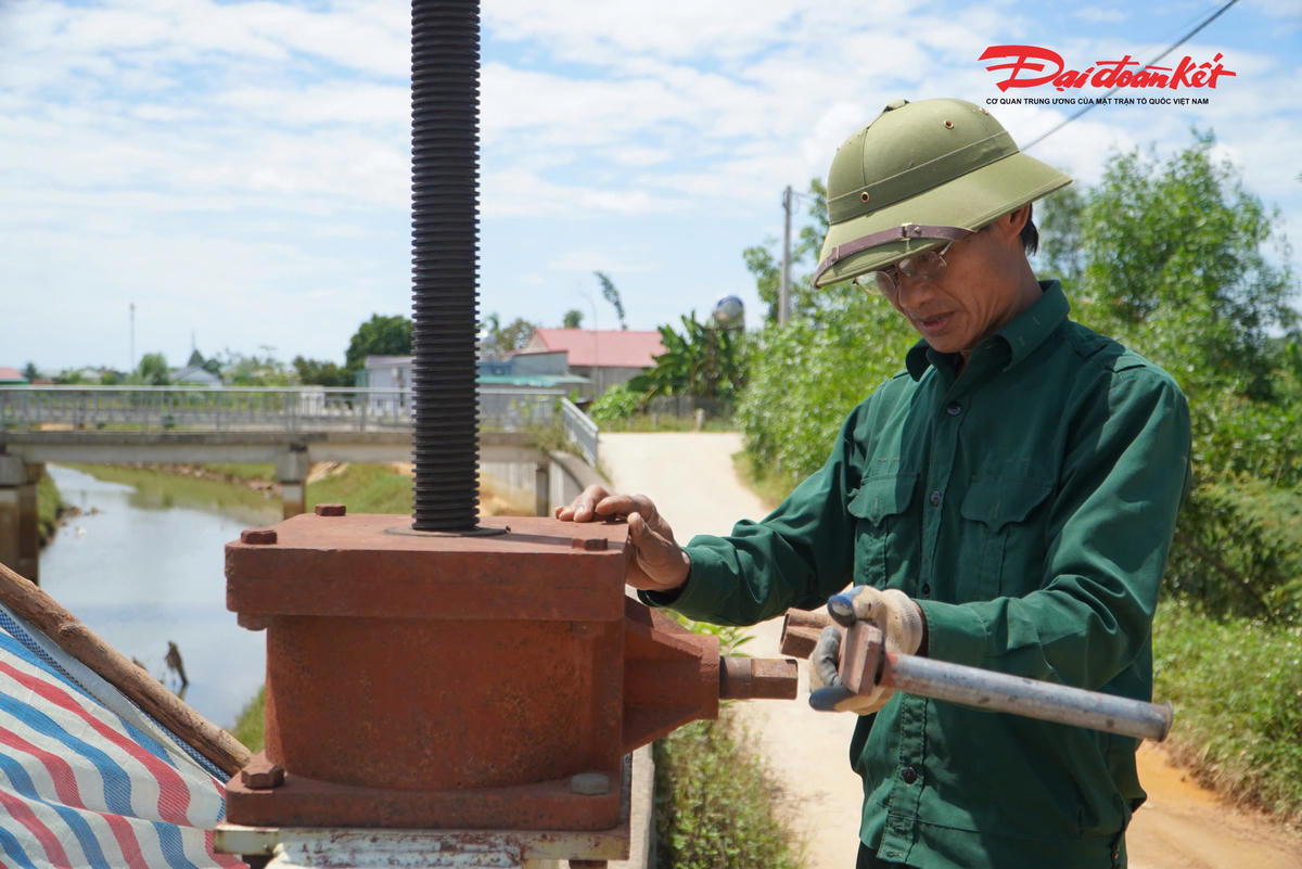 Hà Tĩnh: Ngành thủy lợi lý giải nguyên nhân ngập úng tại xã Trường Lưu, kiến nghị giải pháp tiêu thoát lâu dài