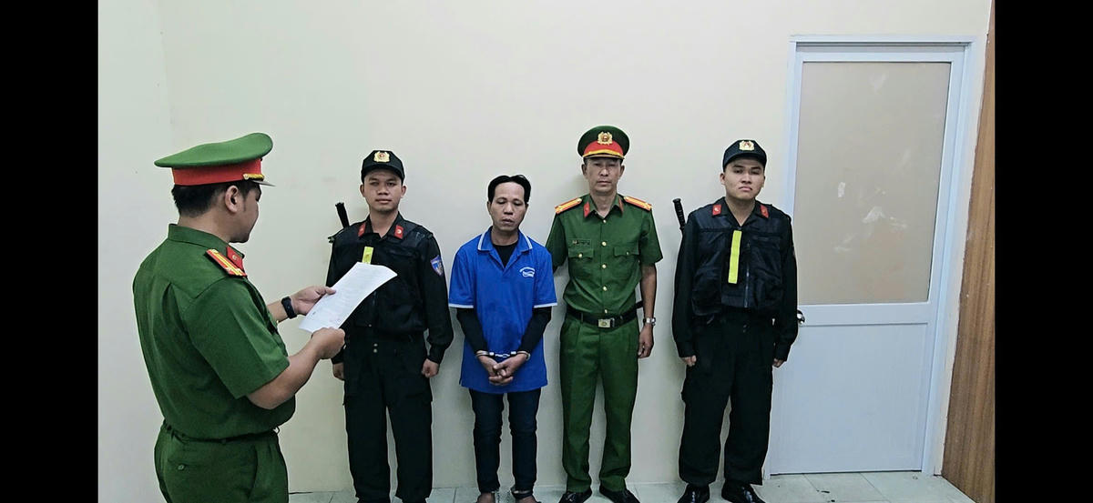 Đối tượng nghi phạm nhanh chóng bị bắt giữ. Ảnh: CA.