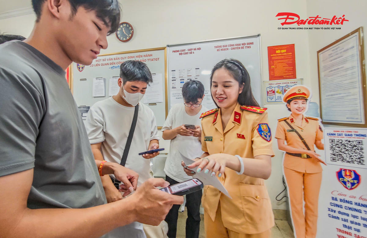 Đại diện Đội CSGT đường bộ số 1 cho biết, việc triển khai mã QR không chỉ giúp đánh giá khách quan chất lượng phục vụ mà còn nâng cao ý thức trách nhiệm của cán bộ, chiến sĩ trong quá trình thực thi công vụ. Mọi ý kiến phản hồi đều được đơn vị tiếp nhận, rà soát để kịp thời điều chỉnh quy trình, khắc phục những tồn tại, hướng tới phục vụ người dân ngày càng tốt hơn.