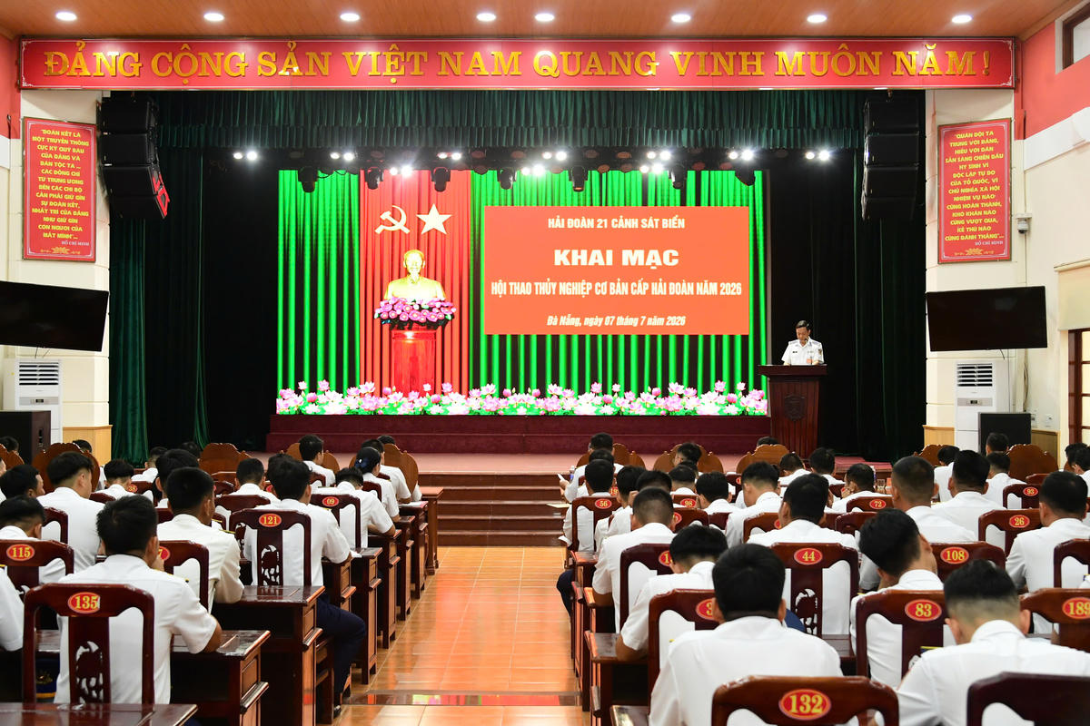 Toàn cảnh khai mạc Hội thao Thủy nghiệp cơ bản cấp Hải đoàn năm 2026. Ảnh: CS.