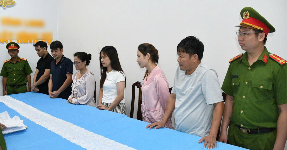 Triệt phá băng nhóm 'tuồn' 10.000 sản phẩm gia dụng 'dỏm' về lừa bán ở nhiều vùng nông thôn phía Nam