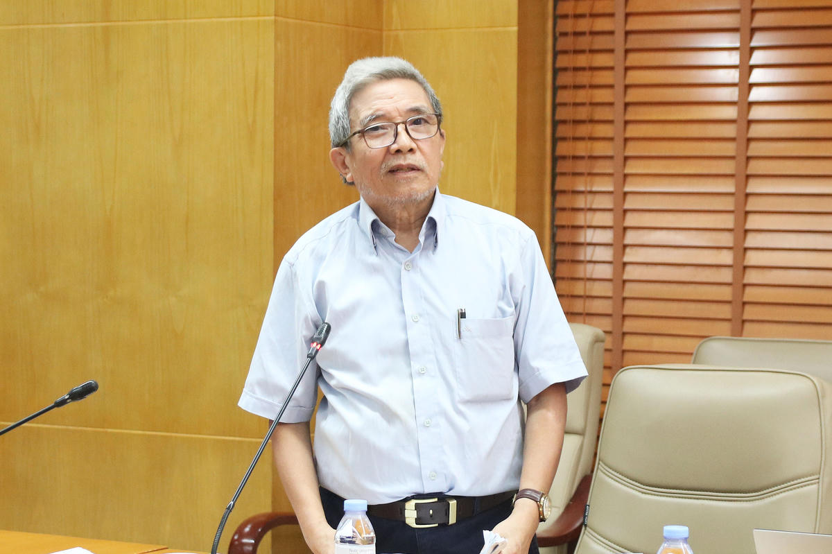 GS.TSKH Lê Văn Cảm – Giảng viên cao cấp Trường Đại học Luật TPHCM