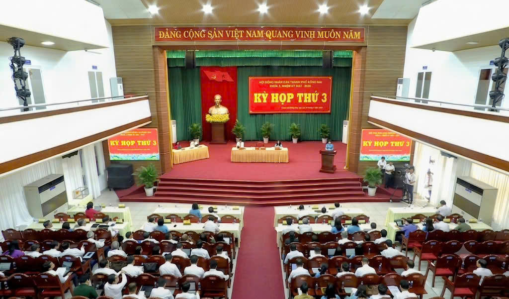 Quang cảnh kỳ họp. Ảnh: T.T