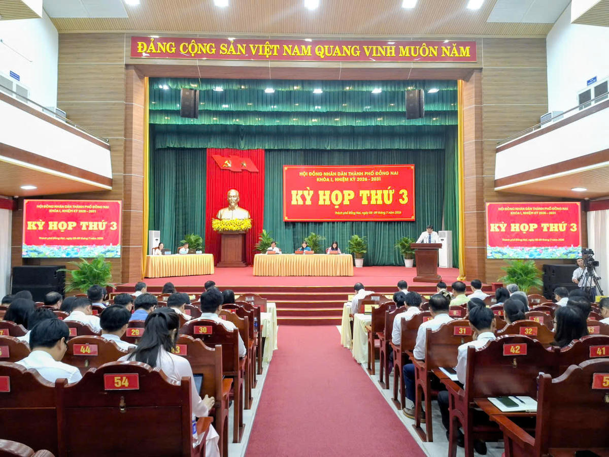 Quang cảnh kỳ họp HĐND TP Đồng Nai, sáng 9/7. Ảnh: S.X
