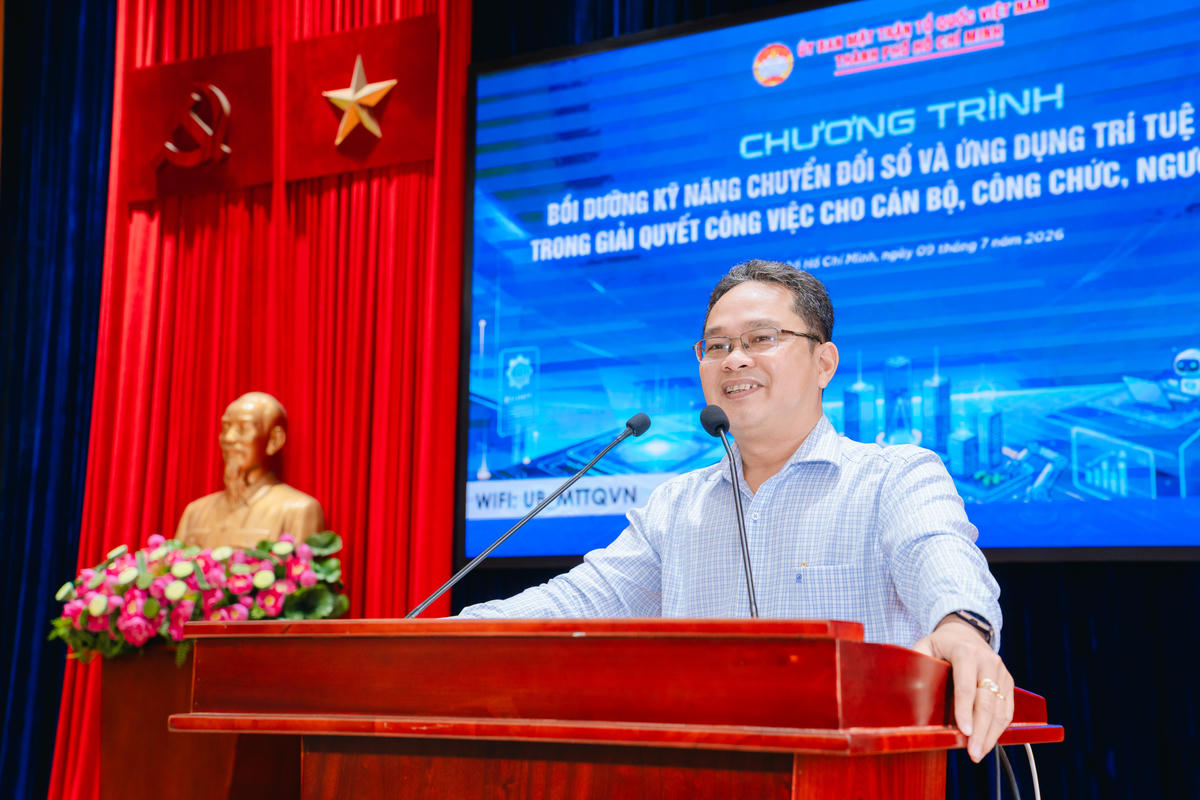 Ông Phạm Minh Tuấn, Phó Chủ tịch Ủy ban MTTQ Việt Nam thành phố phát biểu. Ảnh: Tấn Nghiệp.