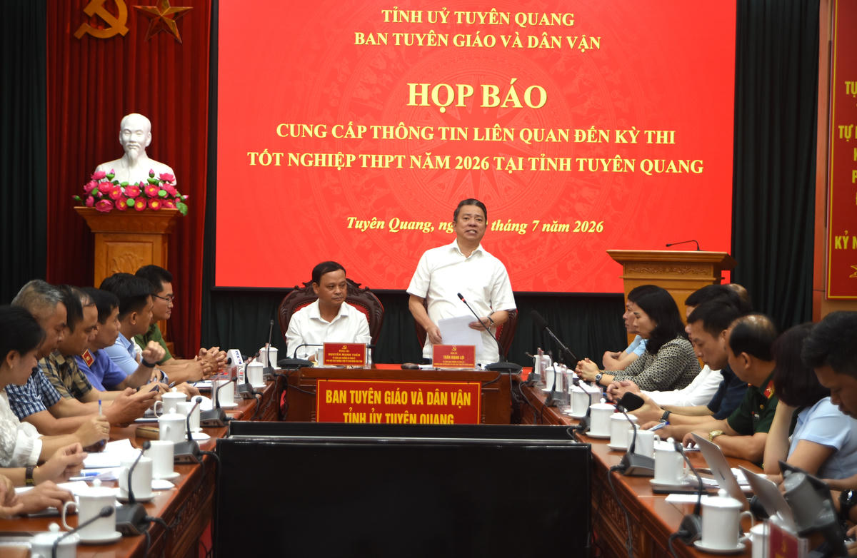 Quang cảnh buổi Họp báo.