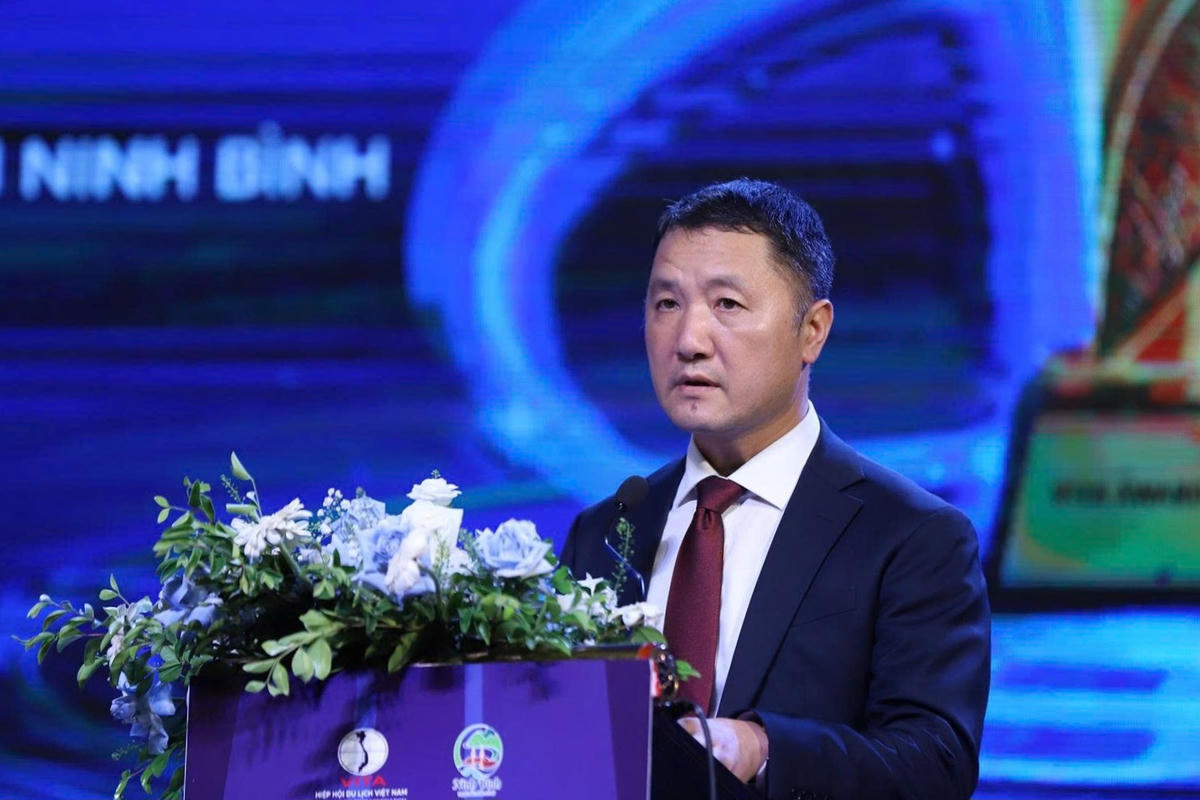 Ông Bùi Văn Mạnh - Giám đốc Sở Du lịch tỉnh Ninh Bình phát biểu tại lễ trao giải. Ảnh: Trần Hồng
