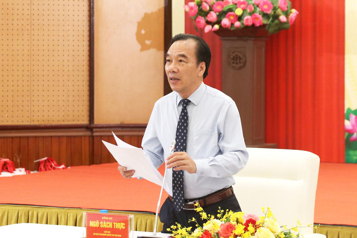 Ông Ngô Sách Thực - Chủ tịch Hội Bảo trợ người khuyết tật Việt Nam phát biểu tại buổi gặp mặt.