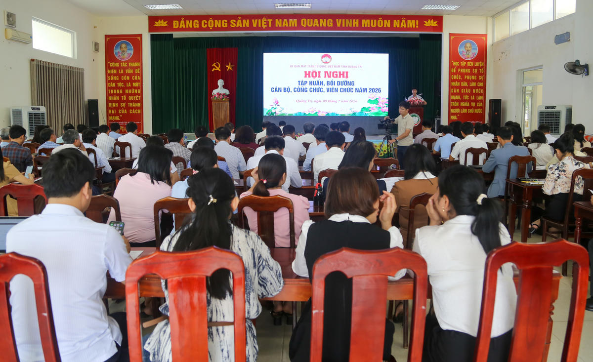 Mặt trận Quảng Trị tổ chức tập huấn cho cán bộ, công chức, viên chức năm 2026