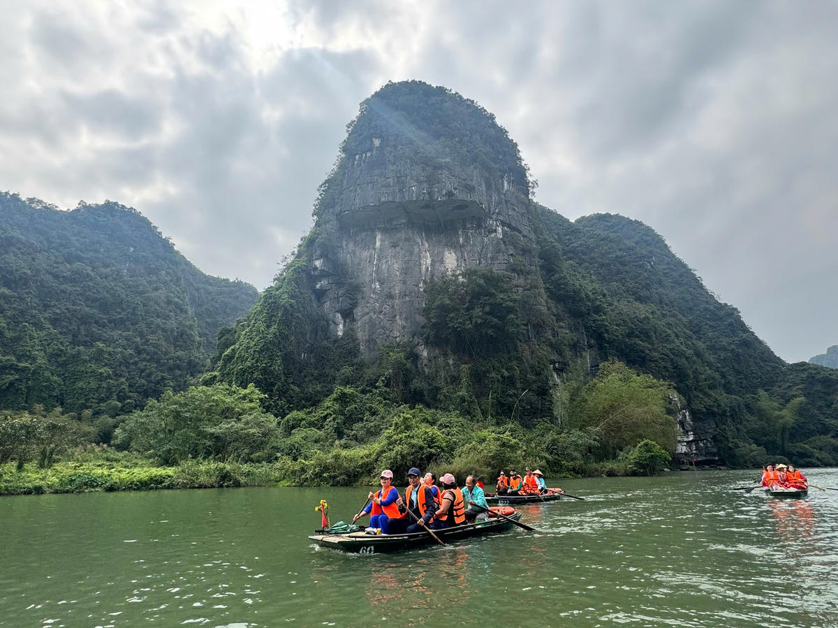 Kể chuyện Việt Nam bằng điện ảnh