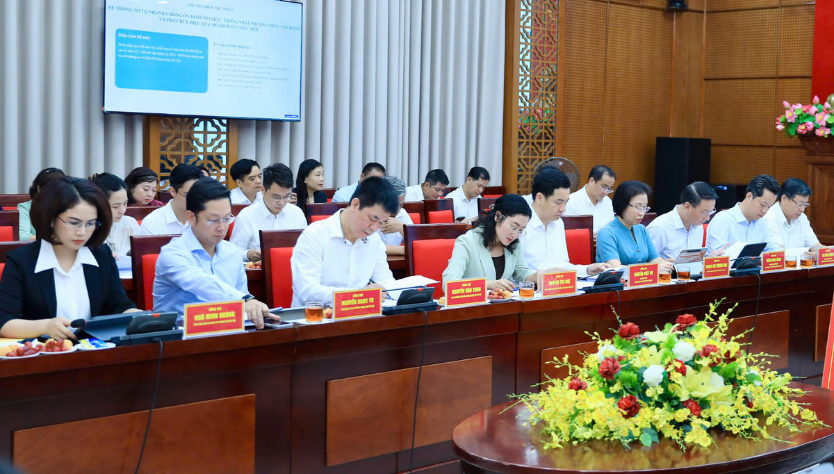 Xây dựng hệ thống Mặt trận Thủ đô thực sự vững mạnh, gần dân, vì dân