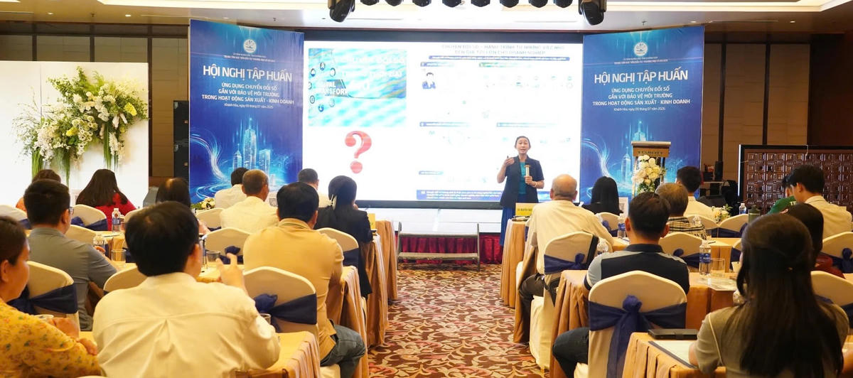 Quang cảnh hội nghị tập huấn.