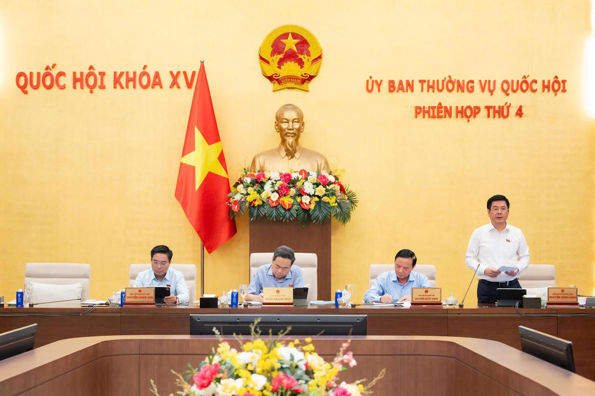 Dự án Luật Dầu khí sửa đổi: Nghiên cứu chuyển đổi từ cơ chế ưu đãi đầu tư sang cạnh tranh toàn cầu