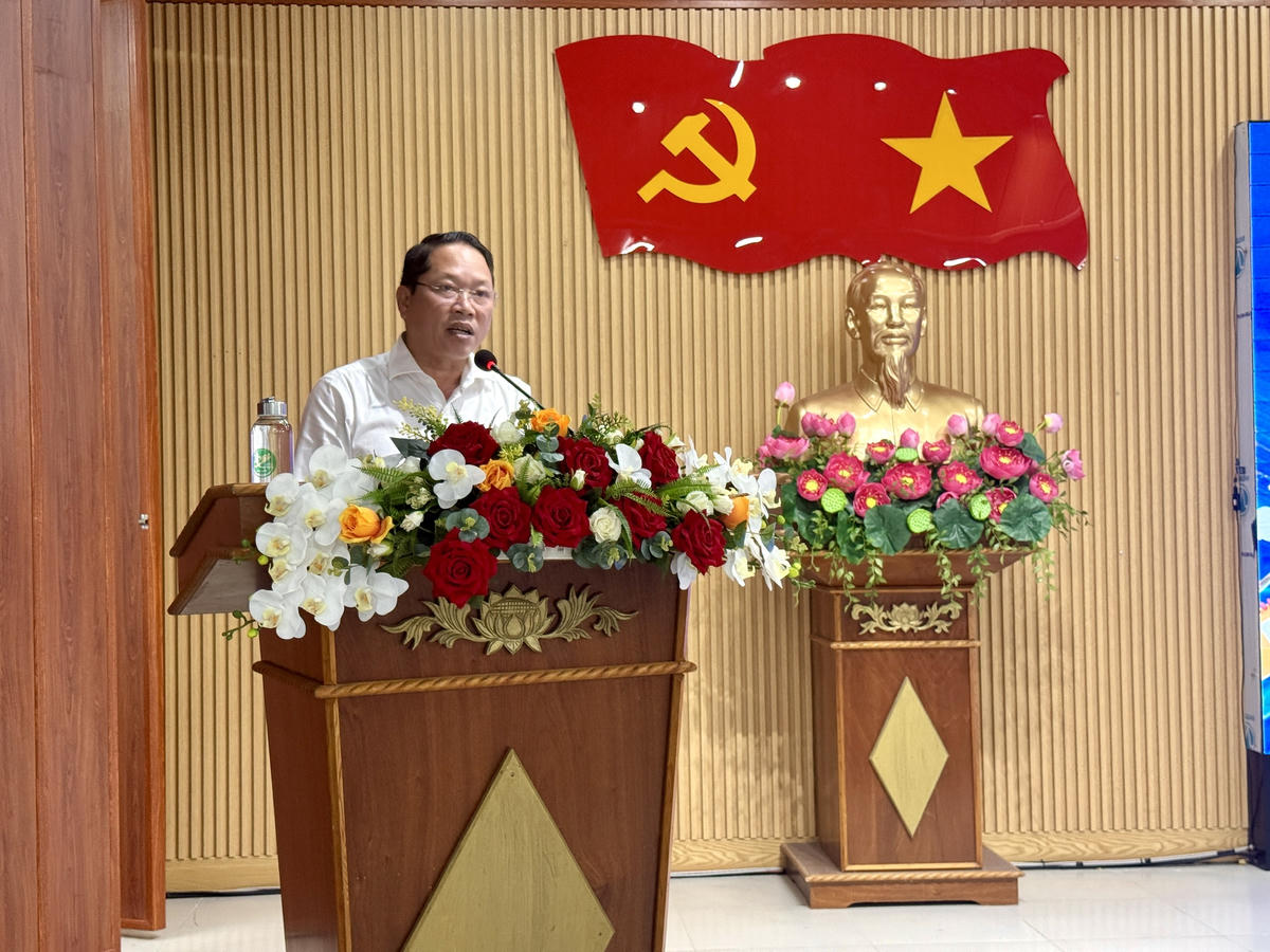 Ông Hoàng Công Thanh, Chủ tịch UBND phường An Hải: "CLB Ngoại ngữ tạo nơi giao lưu, rèn luyện kỹ năng giao tiếp cho cộng đồng; đáp ứng yêu cầu hội nhập quốc tế". Ảnh: Nguyễn Tú.