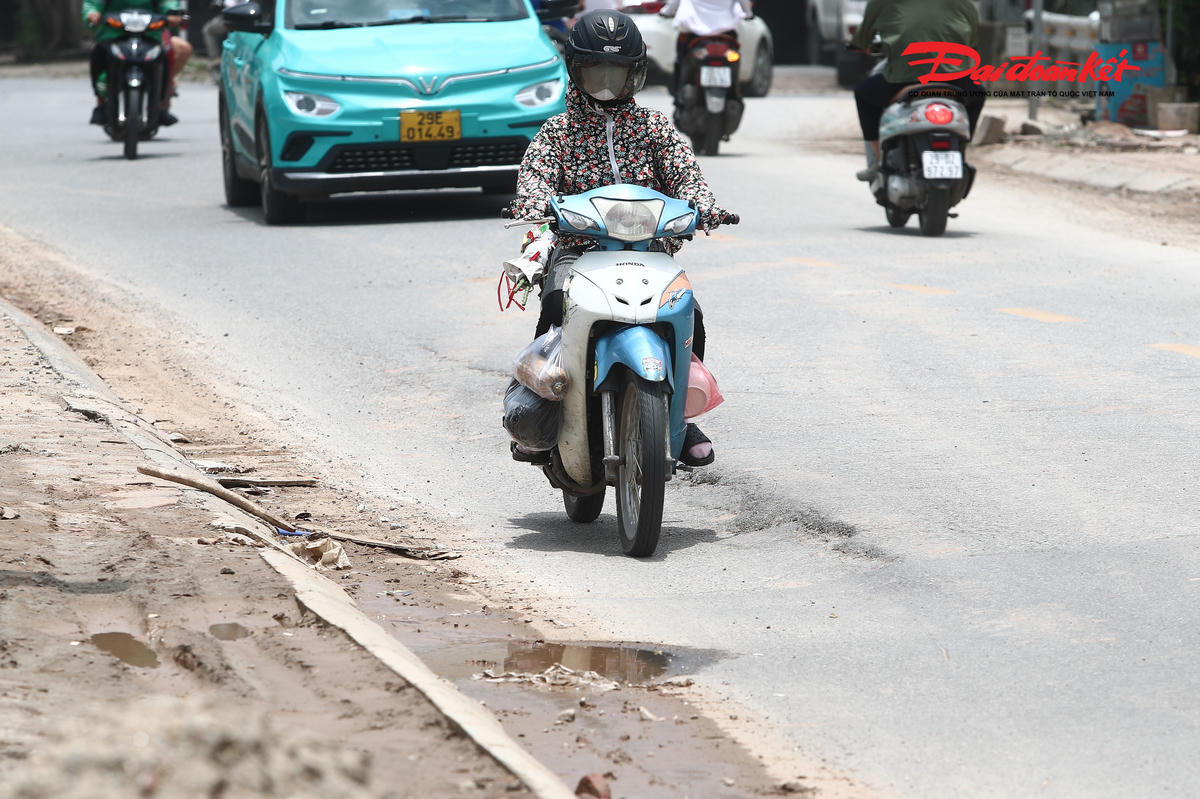 Hà Nội: Dự án hồ Đồng Bông 2 gây sụt lún đường Trung Thư