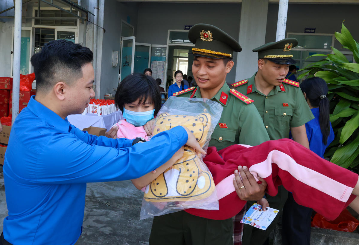 Hành trình vì những mầm xanh Quảng Trị