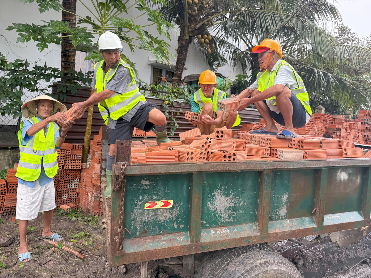TP Hồ Chí Minh: Chính quyền cơ sở 'cà phê sáng' lắng nghe người dân góp ý
