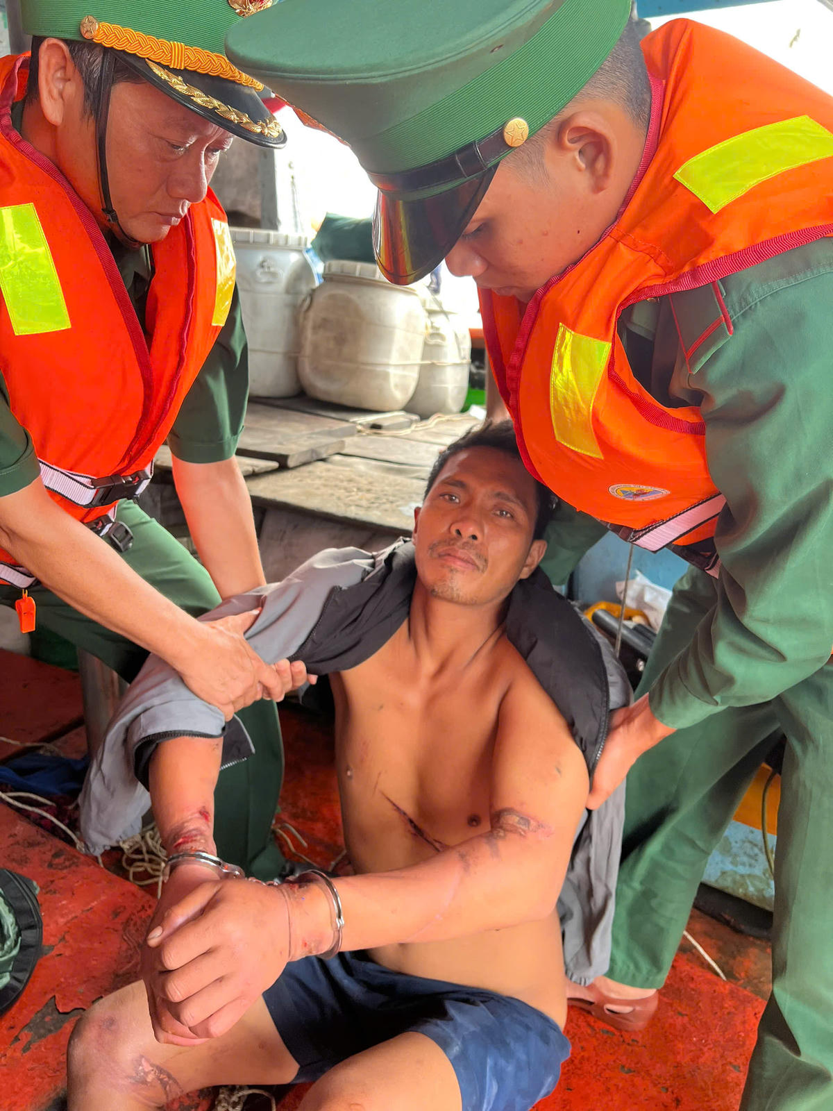 TP Hồ Chí Minh: Bắt đối tượng giết người trên tàu cá