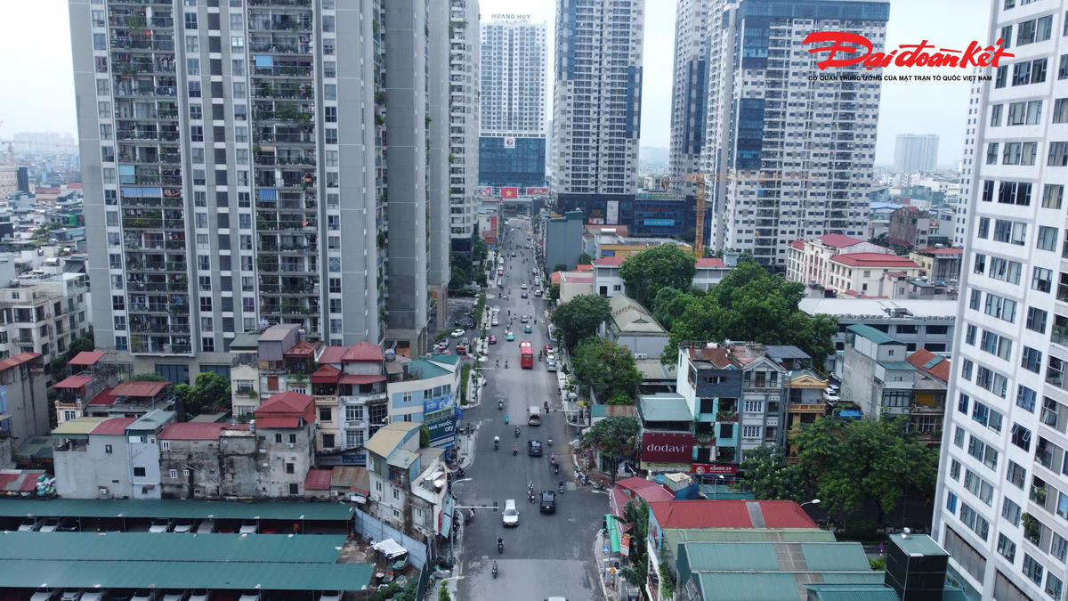 Hiện các nhà thầu đang gấp rút hoàn thiện những hạng mục còn lại để sớm đưa toàn bộ dự án vào khai thác, đáp ứng kỳ vọng của người dân sau nhiều năm chờ đợi.