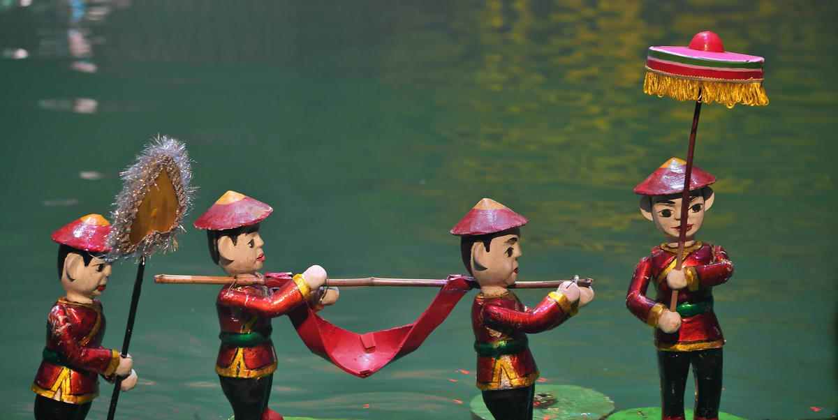 Những màn trình diễn tái hiện rõ nét vẻ đẹp về di sản và chiều sâu lịch sử Thăng Long – Hà Nội.