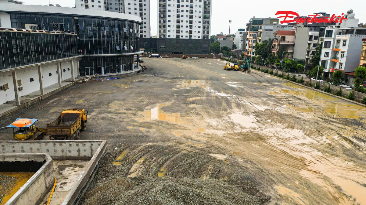 Hình hài bến xe khách mới ở cửa ngõ phía Nam Hà Nội dần lộ diện