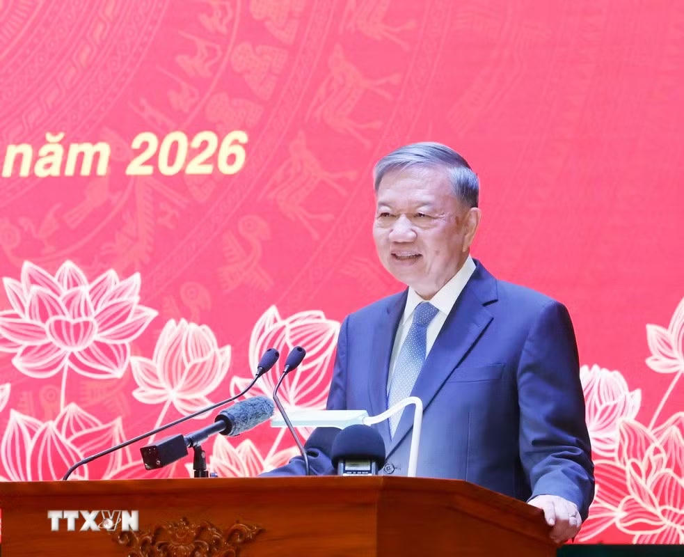 ttxvn-tong-bi-thu-chu-tich-nuoc-tham-lam-viec-voi-cuc-canh-sat-quan-ly-trai-giam-co-so-giao-duc-bat-buoc-truong-giao-duong-5-resize.jpg