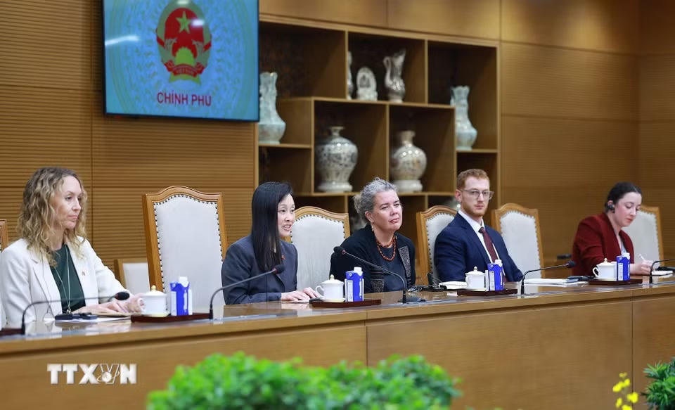 Bà Jennifer Wicks, Đại sứ Hoa Kỳ tại Việt Nam phát biểu. (Ảnh: Dương Giang/TTXVN)