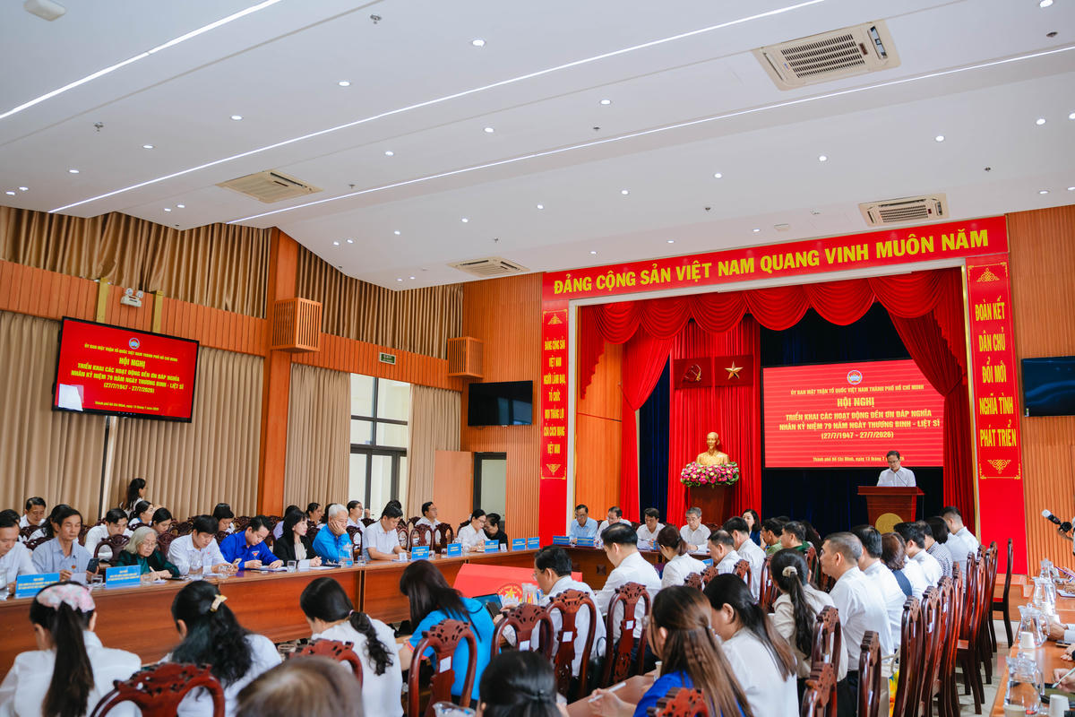 Quang cảnh Hội nghị triển khai các hoạt động đền ơn đáp nghĩa kỷ niệm 79 năm Ngày Thương binh - Liệt sĩ. Ảnh: Q.Đ.