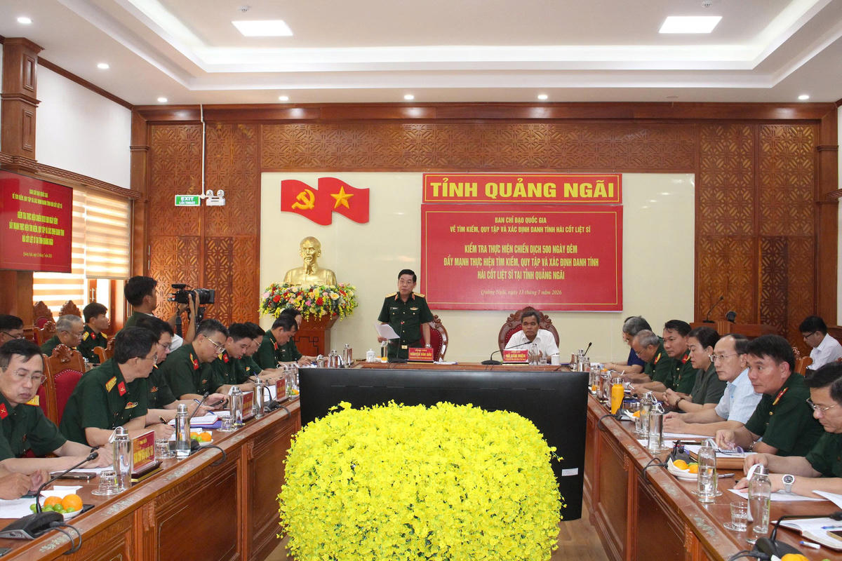 Quang cảnh buổi làm việc. Ảnh: BT.