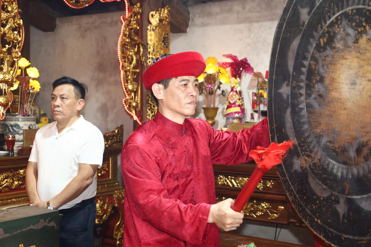Ông Phạm Hoàng Tuấn, Phó Chủ tịch Thường trực UBND phường Đồ Sơn, Trưởng Ban Tổ chức Lễ hội khởi trống khai hội. Ảnh: HN. 
