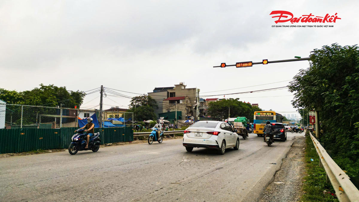 So với cầu Mai Lĩnh hiện nay chỉ có 2 làn xe, cây cầu mới sẽ tăng gấp đôi năng lực lưu thông, góp phần giảm áp lực giao thông trên Quốc lộ 6 - tuyến đường có lưu lượng phương tiện lớn, kết nối Hà Nội với các tỉnh Hòa Bình, Sơn La, Điện Biên và khu vực Tây Bắc.